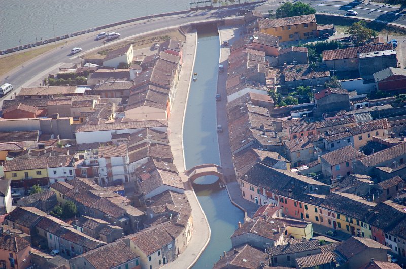 DSC_4790.JPG - Comacchio: Ponte S. Pietro