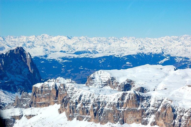 DSC_5723.JPG - Sassolungo e Pordoi