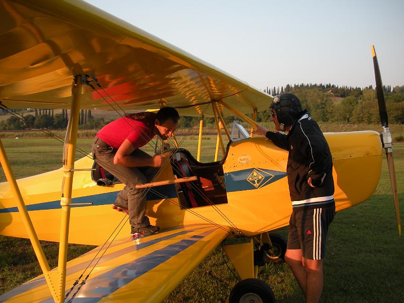 DSCN1942.JPG - Briefing su come salire... per non fare danni!!! :-)