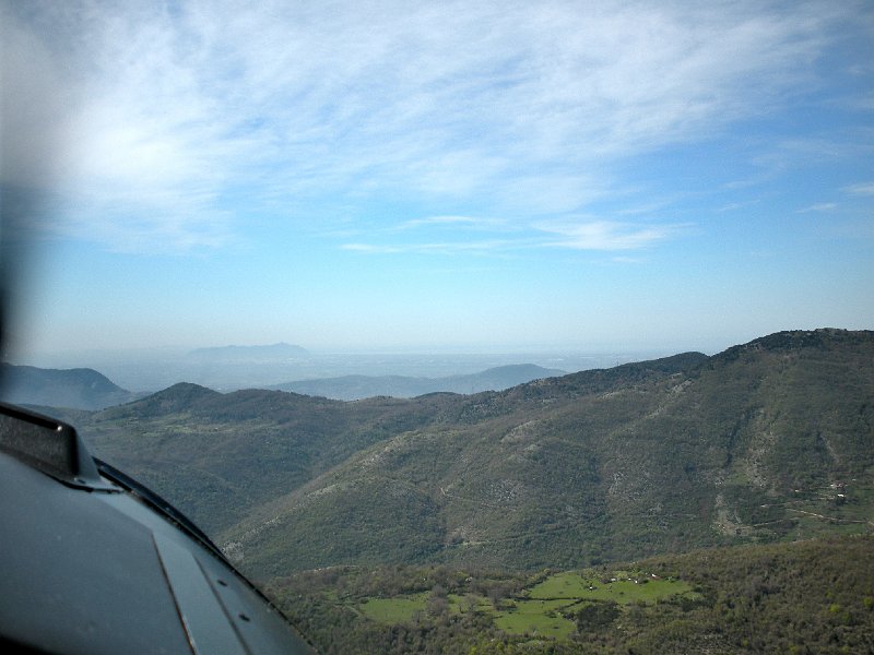 DSCN2913.JPG - In fondo il Promontorio del Circeo